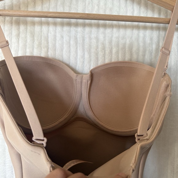 SKIMS Body Zoned Underwire Mid Thigh Bodysuit Size Small Clay NWT $138 - Picture 8 of 14